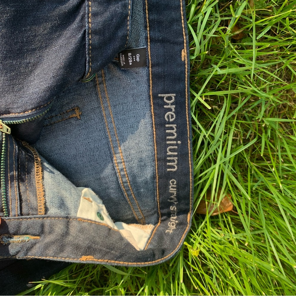 Gap Premium Curvy Straight Dark Wash Jeans - Picture 2 of 4
